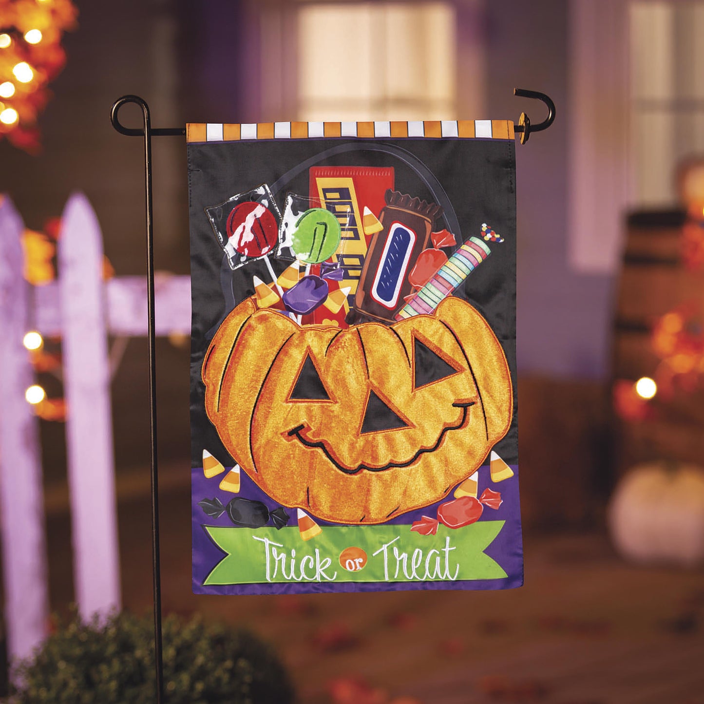 Trick or Treat Halloween Jack O'Lantern Pumpkin Bucket Applique Garden Flag