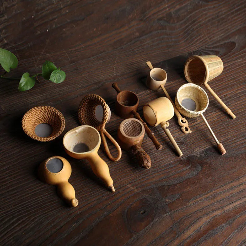 Elegant Bamboo Tea Strainer - Perfect for Your Tea Ceremony