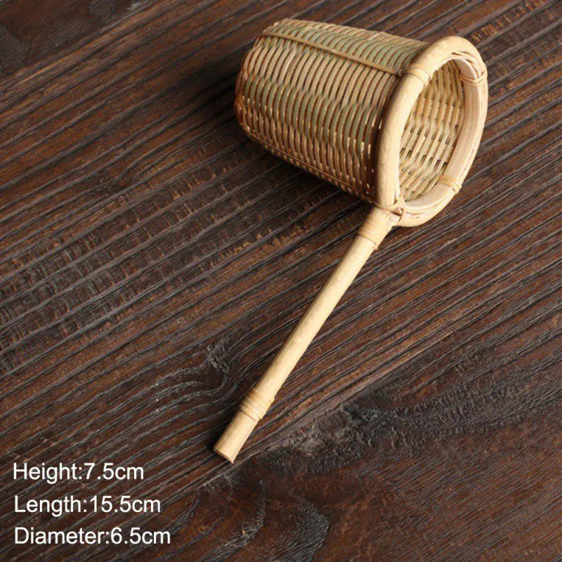 Elegant Bamboo Tea Strainer - Perfect for Your Tea Ceremony