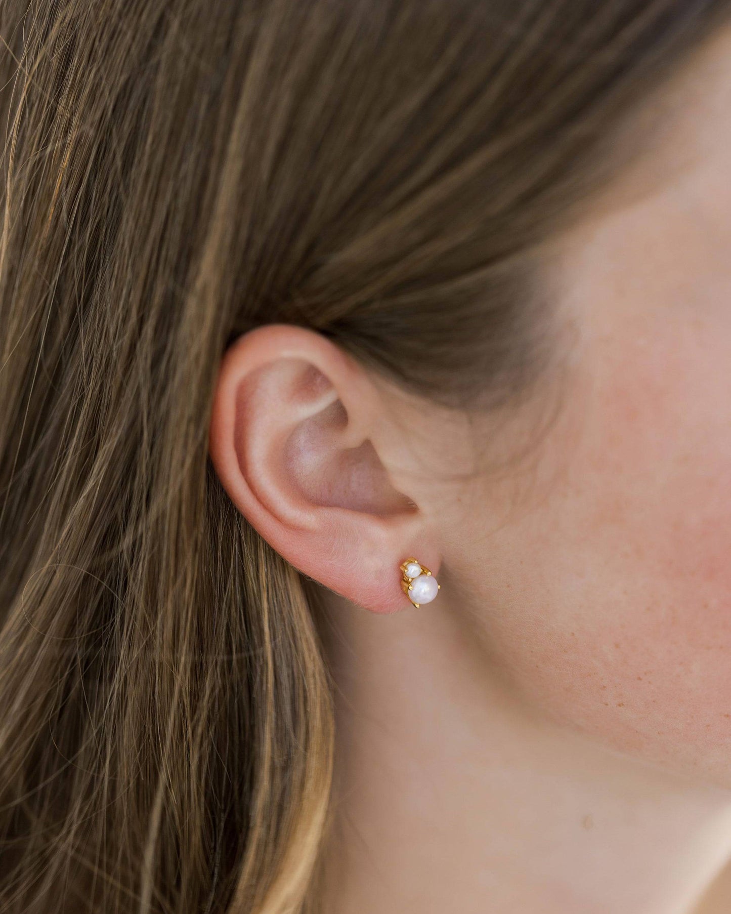 Double Pearl Studs