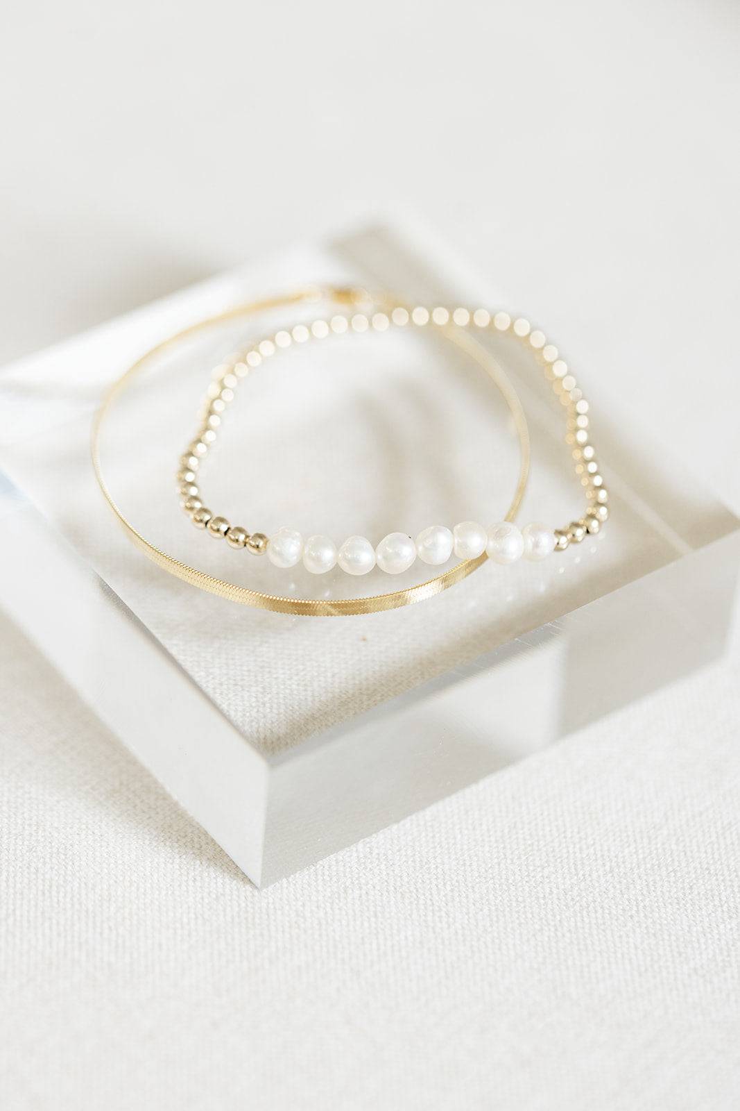 3mm fresh water pearl bar bracelet
