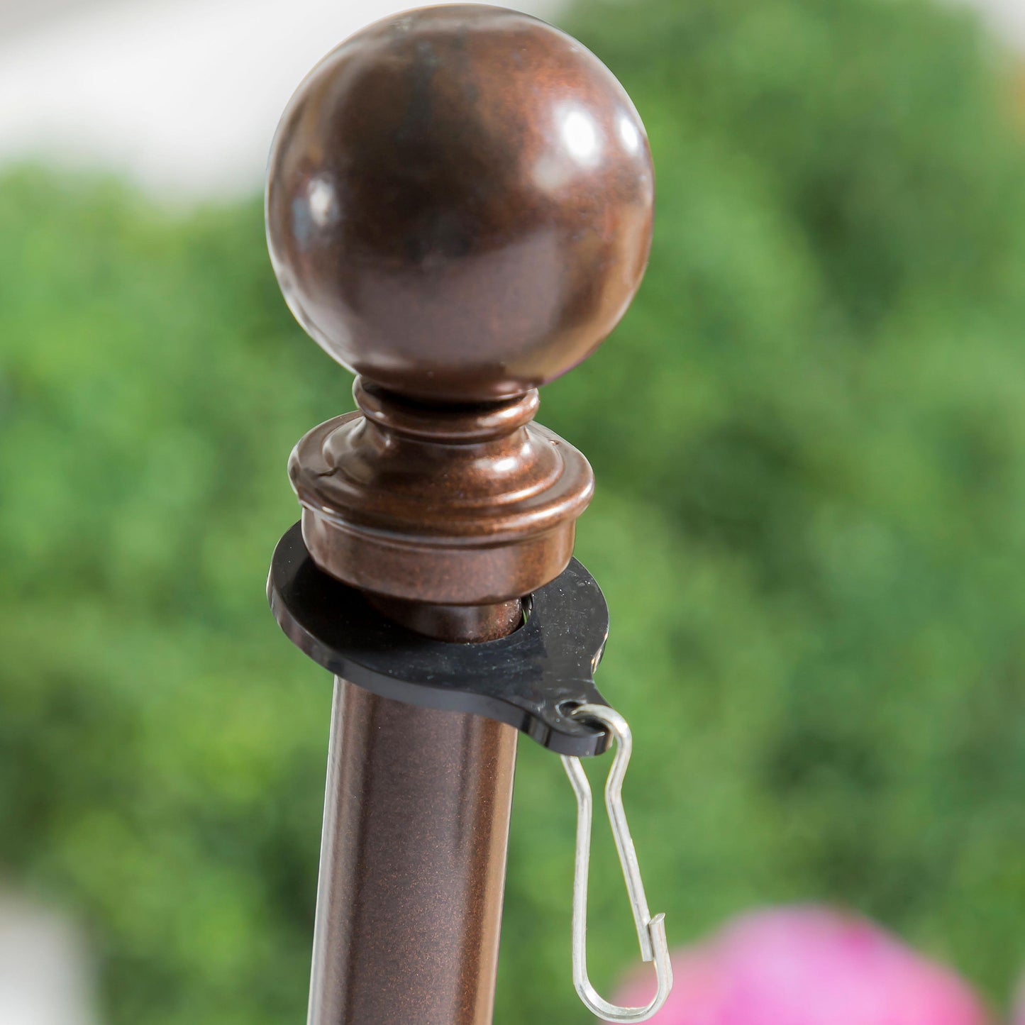 Extendable Metal House Flag Pole, Black